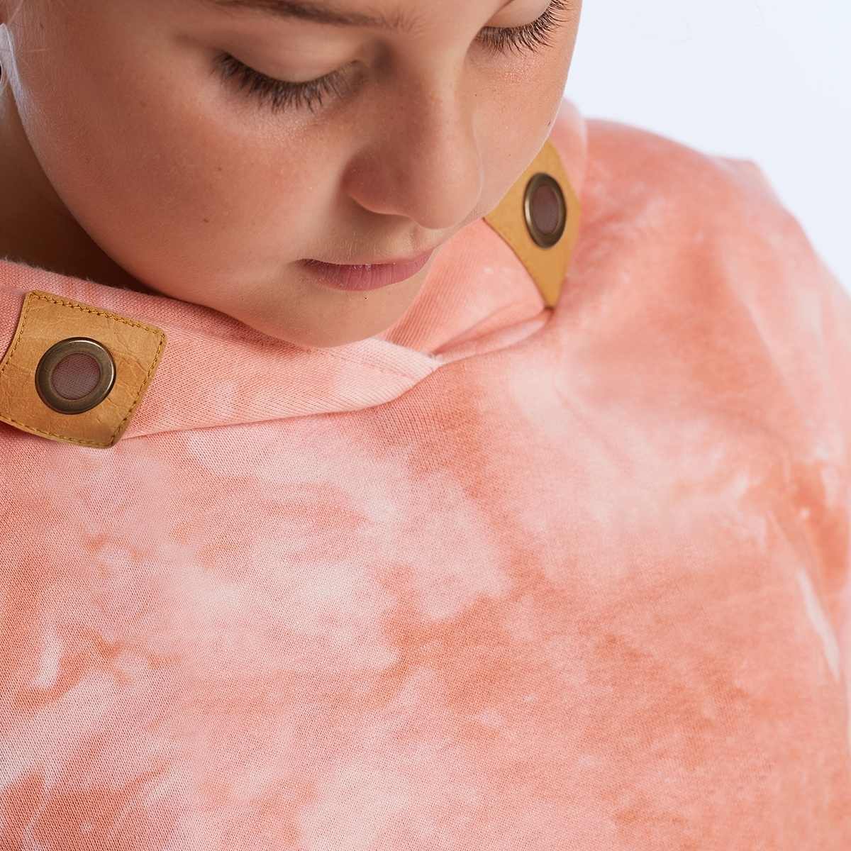 proud little cloud hoodie BATIKBOOM detail