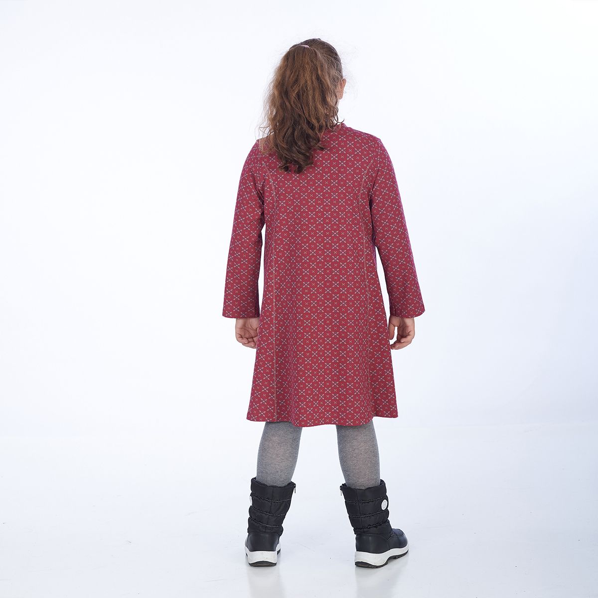 proud little cloud kleid mustergueltig fuer mollige maedchen hinten