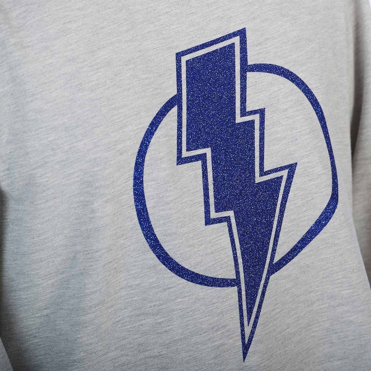 proud little cloud longsleeve fuer mollige mädchen coolflash detail