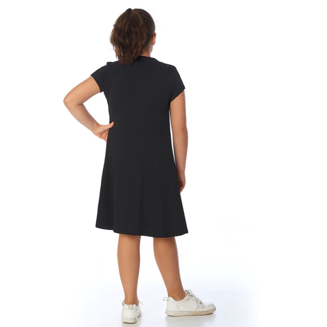 sommerkleid uni schwarz fuer mollige maedchen