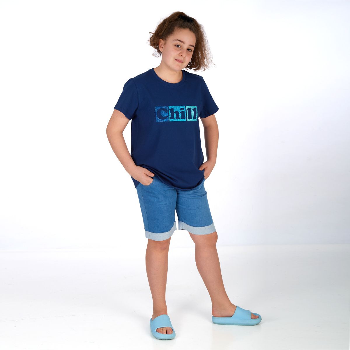 proud little cloud tshirt chilldeinebase blau fuer mollige maedchen vorne