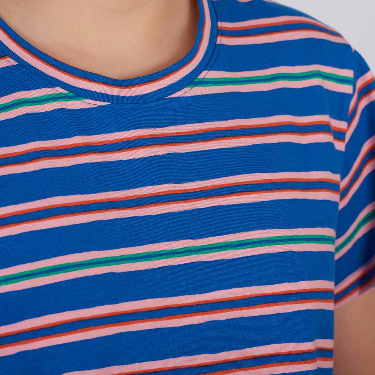 proud little cloud tshirt streifenzauber fuer mollige maedchen detail