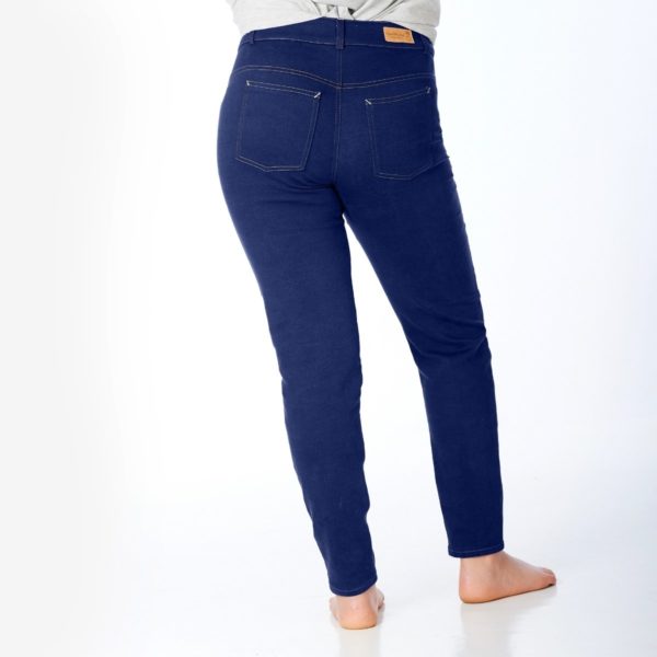 jeans schmal dunkelblau fuer kraeftige maedchen in kleidergroesse 128 bis 158 hinten